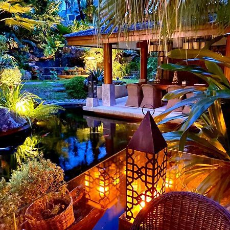 Villa On The Rocks, 4 Bedrooms, Phuket Surin Beach  Exterior foto