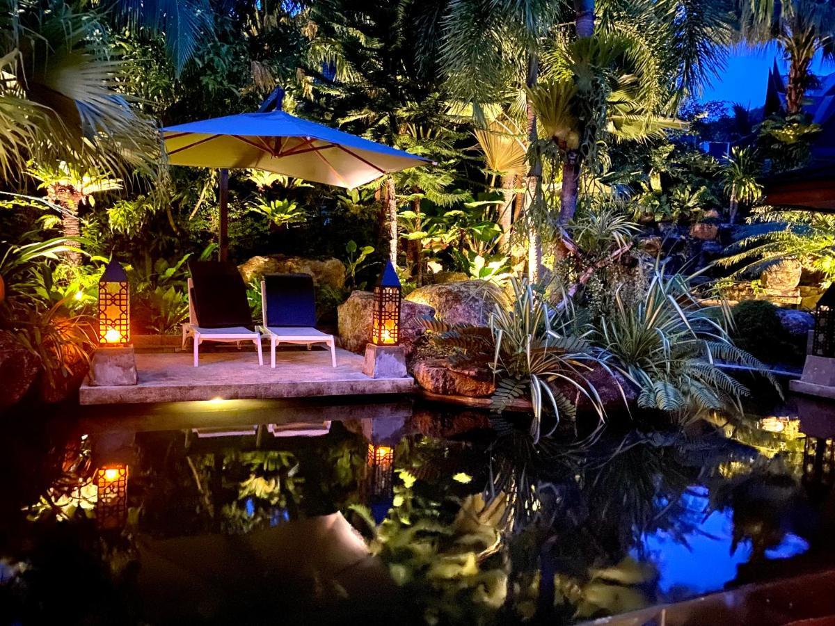 Villa On The Rocks, 4 Bedrooms, Phuket Surin Beach  Exterior foto